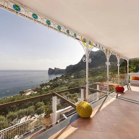 Sleeps 14 With Pool Villa