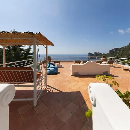 Sleeps 14 With Pool Villa Nerano